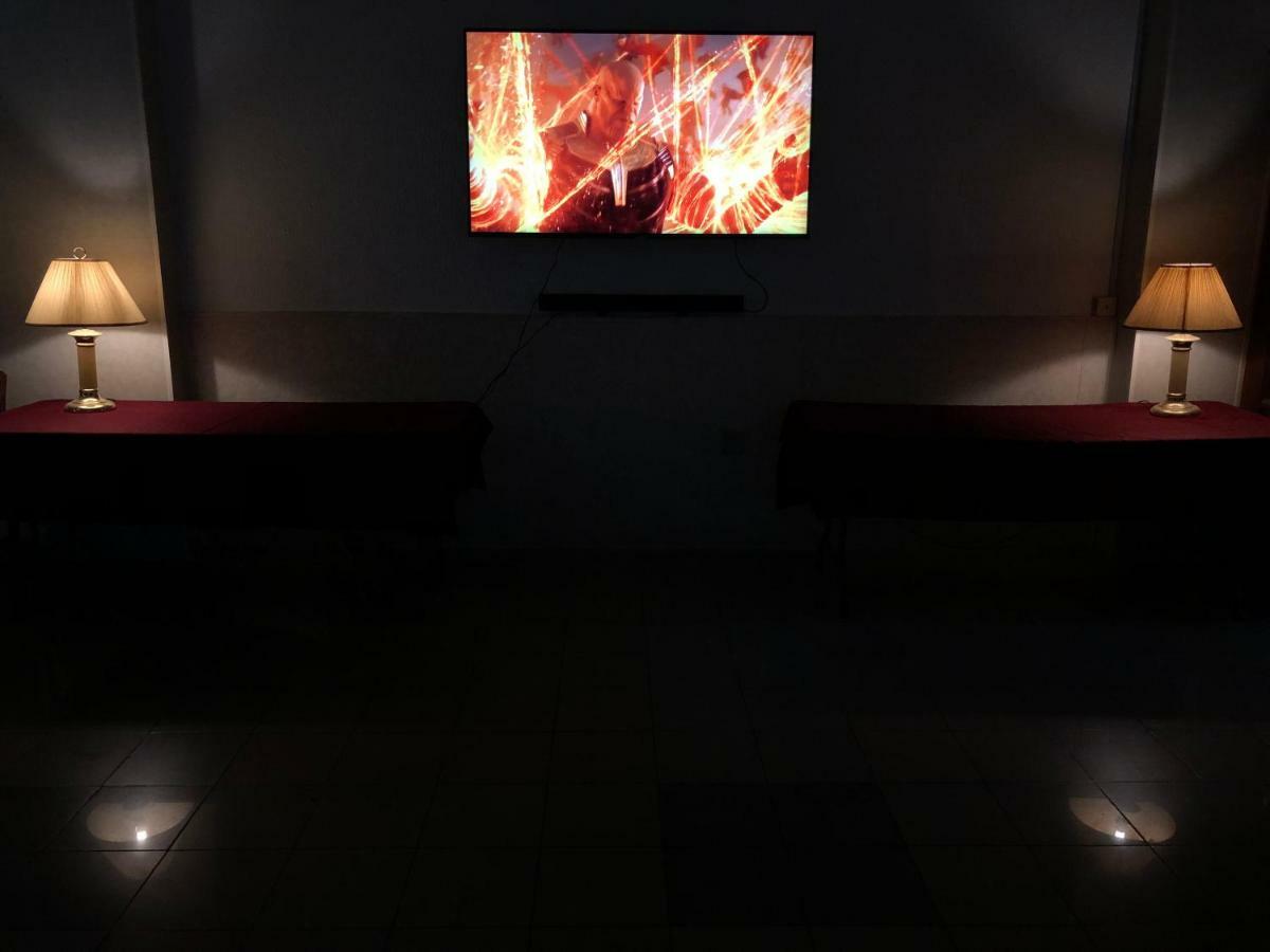 Maple Leaf Korean Hotel Achimota Extérieur photo